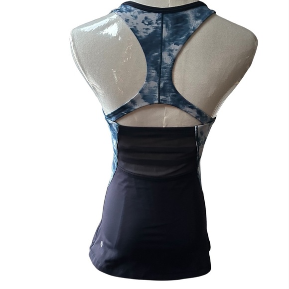 Lululemon Women’s‎ 4 Blue Tie Dye Racerback Athletic Running Gym Mesh Tank Top - Picture 4 of 11